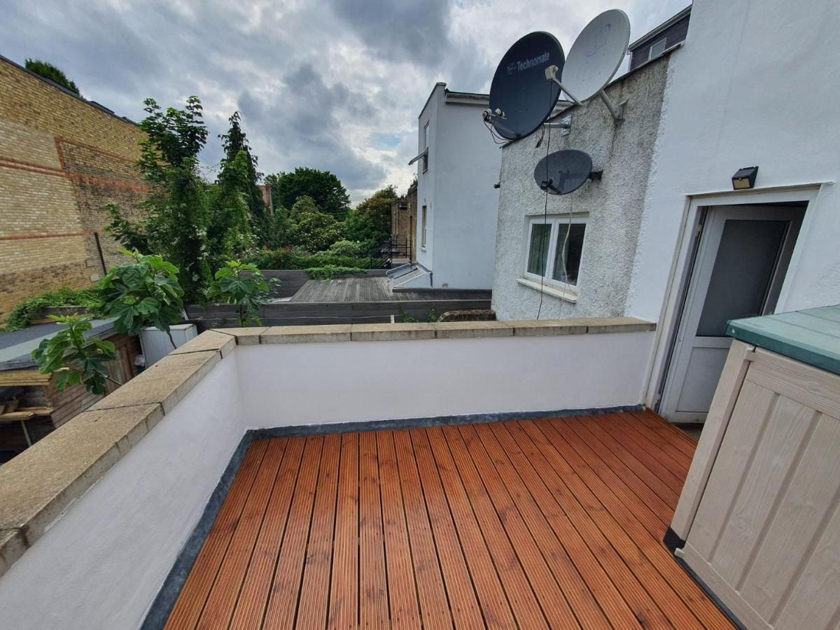 2 Bed Flat Near Westfield, West Londres